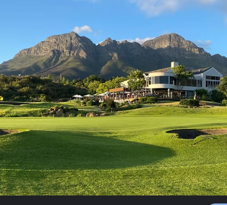 Erinvale 1 Erinvale is a very special Golf Course (click above for video)